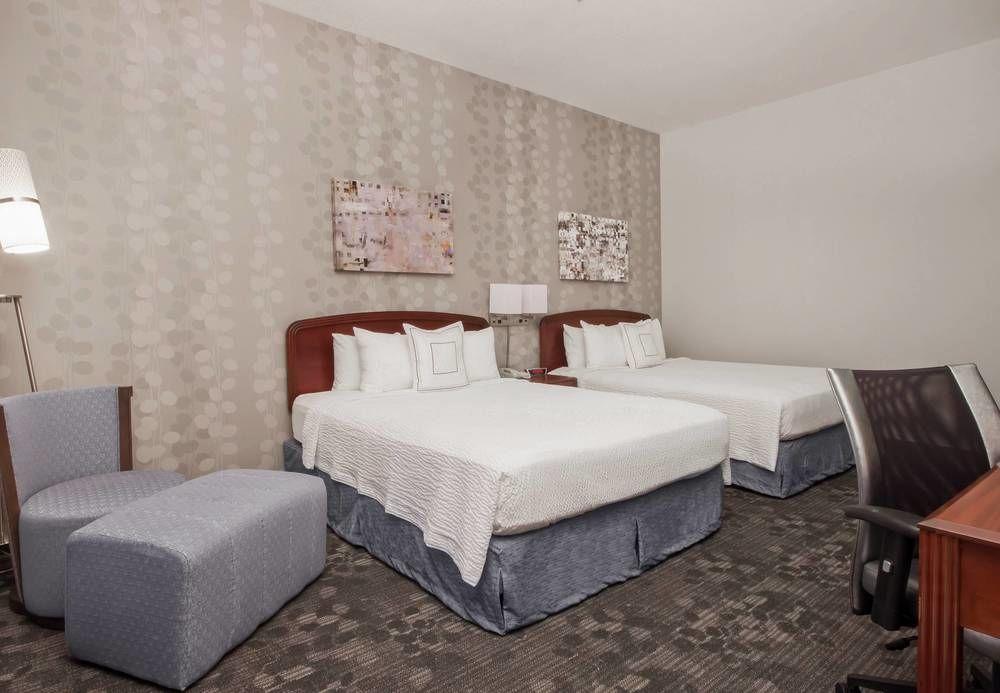 Courtyard By Marriott Palmdale Exterior foto