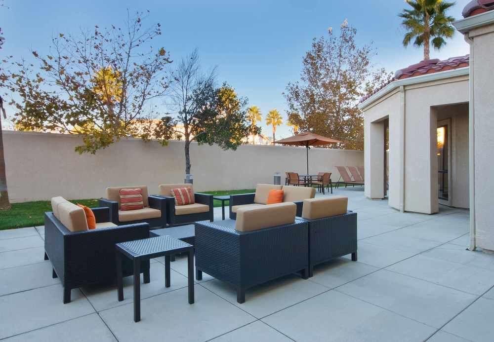 Courtyard By Marriott Palmdale Exterior foto