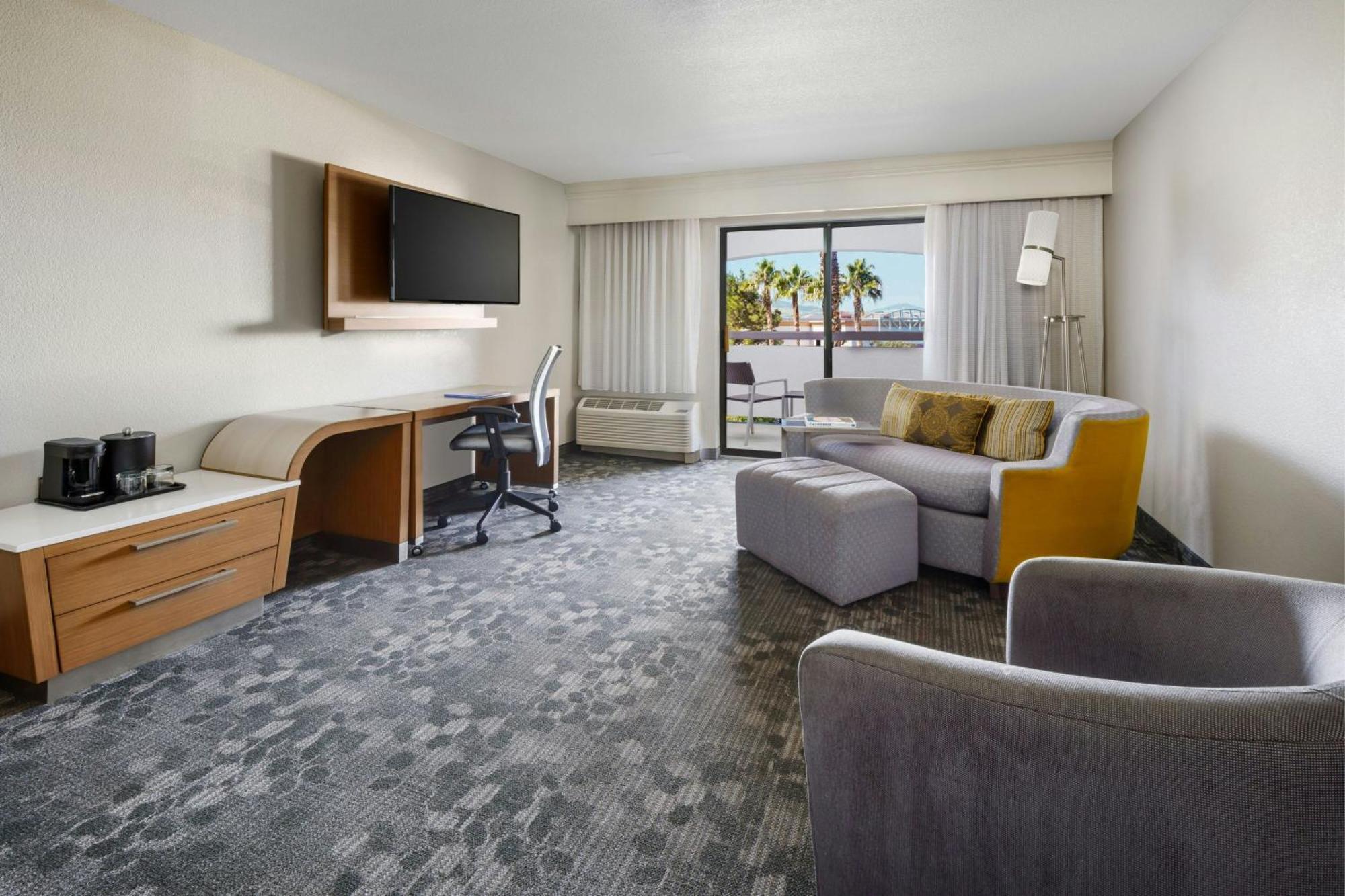 Courtyard By Marriott Palmdale Exterior foto