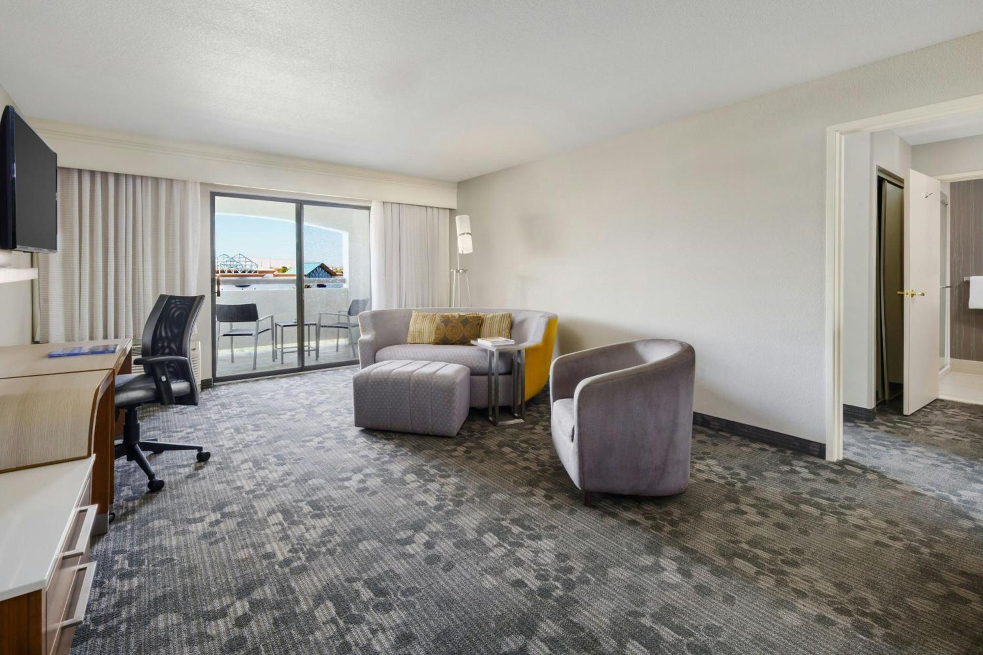 Courtyard By Marriott Palmdale Exterior foto